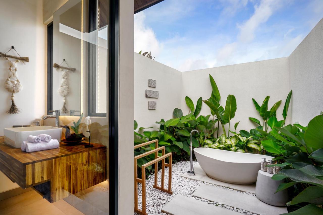 Villa Crystal Lagoon By Balisuperhost Ubud  Exterior photo