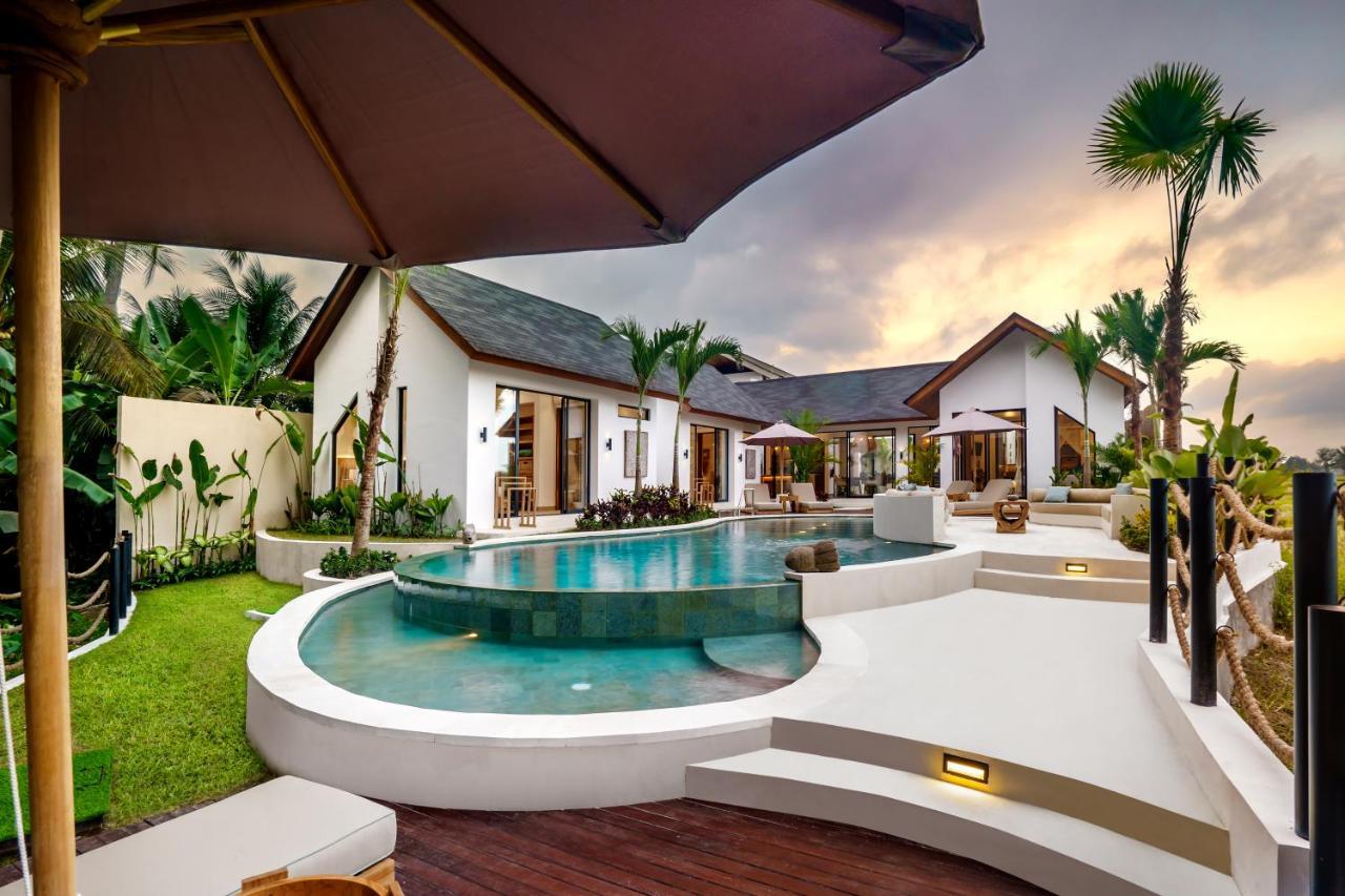 Villa Crystal Lagoon By Balisuperhost Ubud  Exterior photo